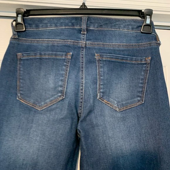 Crown & Ivy Women's Blue Skinny Jeans - Picture 6 of 11